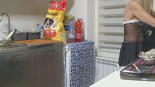 couplemilf2 online show from 04/01/26, 06:05