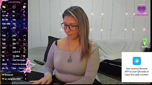 Snapshot of MichelleManson chatting on 01/21/25, 01:43 MichelleManson online show from 01/21/25, 01:43