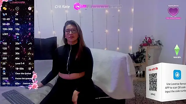 Snapshot of MichelleManson chatting on 02/28/25, 10:41 MichelleManson online show from 02/28/25, 10:41