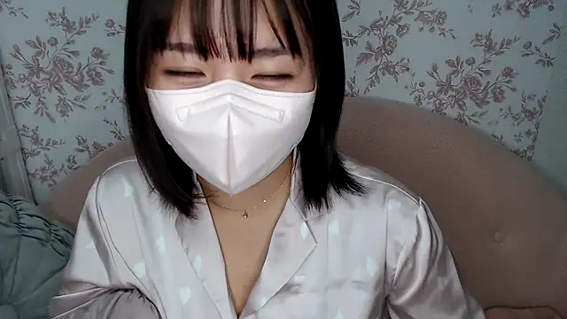 mei hosina online show from 12/16/24, 03:22