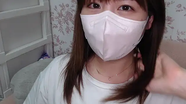 mei hosina online show from 09/08/25, 03:44