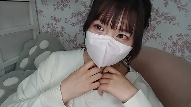 Snapshot of mei_hosina chatting on 04/29/26, 03:49 mei hosina online show from 04/29/26, 03:49
