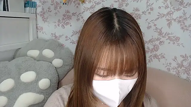 Snapshot of mei_hosina chatting on 05/29/26, 03:32 mei hosina online show from 05/29/26, 03:32