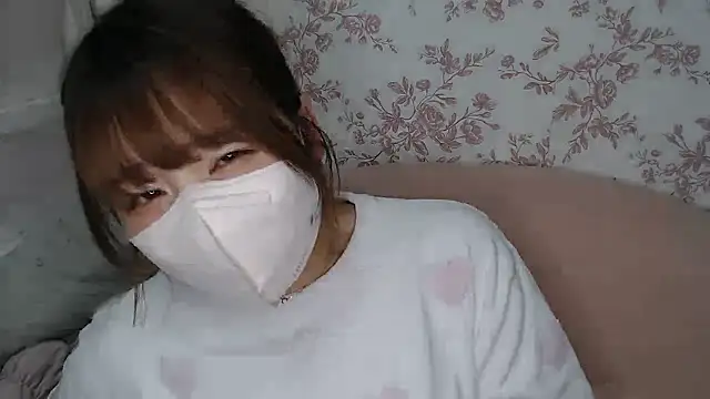 mei hosina online show from 07/20/26, 03:47