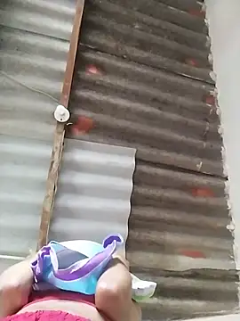 AlexaWarner online show from 11/06/25, 04:08