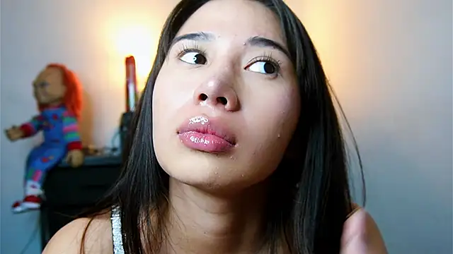 Snapshot of AlessiaVix chatting on 01/22/25, 05:38 AlessiaVix online show from 01/22/25, 05:38