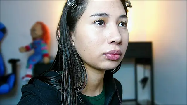 Snapshot of AlessiaVix chatting on 02/03/25, 03:17 AlessiaVix online show from 02/03/25, 03:17