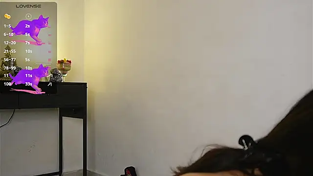 Snapshot of AlessiaVix chatting on 03/12/25, 03:07 AlessiaVix online show from 03/12/25, 03:07