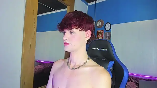 Snapshot of VladHellsing4 chatting on 01/02/25, 02:02 VladHellsing4 online show from 01/02/25, 02:02