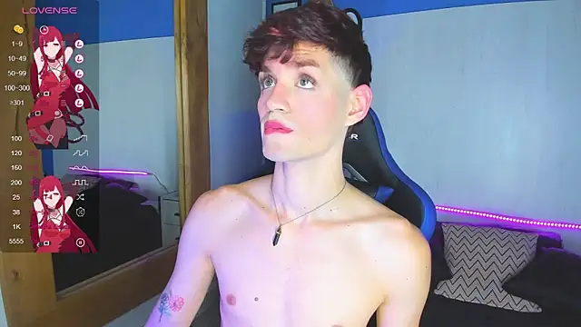 Snapshot of VladHellsing4 chatting on 01/26/25, 04:20 VladHellsing4 online show from 01/26/25, 04:20