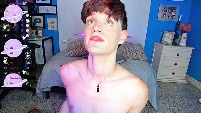 Snapshot of VladHellsing4 chatting on 01/29/25, 06:07 VladHellsing4 online show from 01/29/25, 06:07