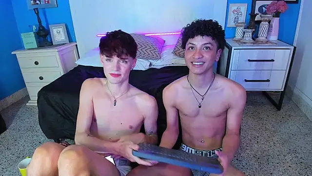 Snapshot of VladHellsing4 chatting on 01/31/25, 05:21 VladHellsing4 online show from 01/31/25, 05:21