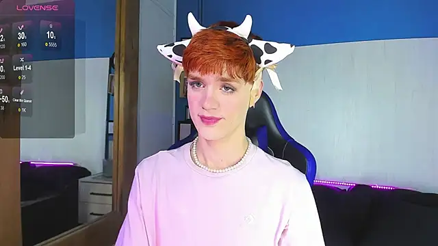 Snapshot of VladHellsing4 chatting on 09/12/25, 02:06 VladHellsing4 online show from 09/12/25, 02:06