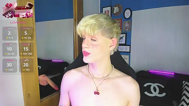 Snapshot of VladHellsing4 chatting on 01/06/26, 02:10 VladHellsing4 online show from 01/06/26, 02:10