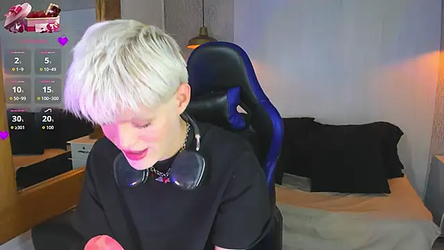 VladHellsing4 online show from 03/21/26, 02:31