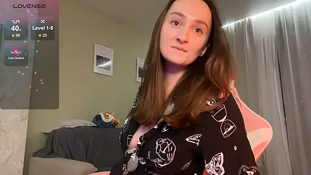 Eva Eva  online show from 01/13/25, 10:35