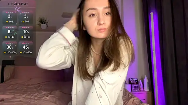 Eva Eva  online show from 09/24/25, 01:09