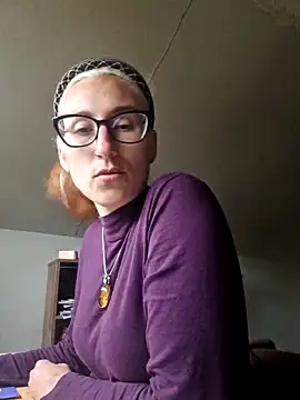 Snapshot of Afrania chatting on 12/24/24, 04:00 Afrania online show from 12/24/24, 04:00