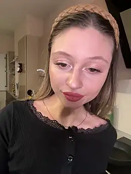 Kimsweet7 online show from 02/21/25, 06:04