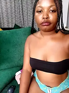 Snapshot of fatassmessey chatting on 10/22/25, 08:03 fatassmessey online show from 10/22/25, 08:03