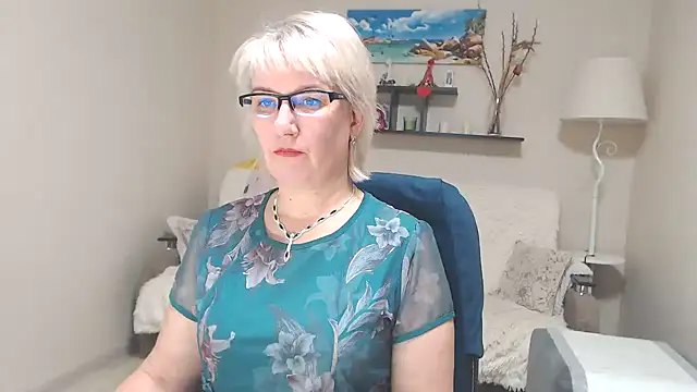 FleurMays online show from 12/04/24, 04:43