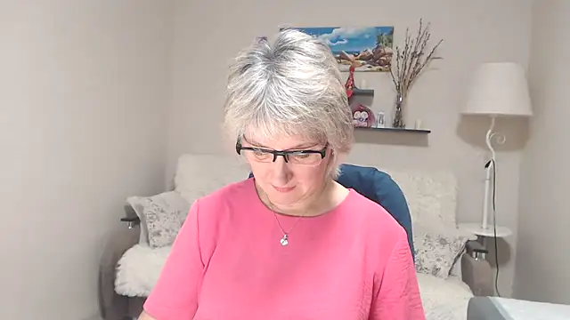 FleurMays online show from 11/03/25, 05:09