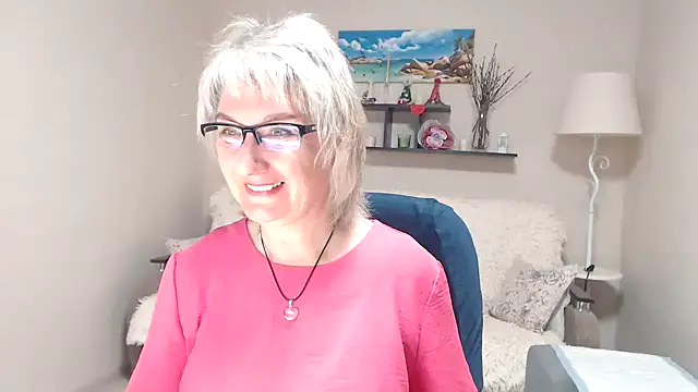 FleurMays online show from 05/11/26, 03:45