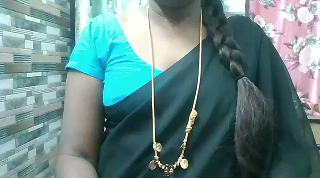 Snapshot of Hot_akshara chatting on 12/06/24, 04:17 Hot akshara online show from 12/06/24, 04:17