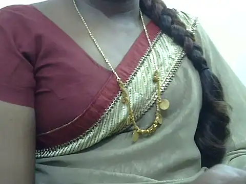 Snapshot of Hot_akshara chatting on 09/19/25, 02:51 Hot akshara online show from 09/19/25, 02:51