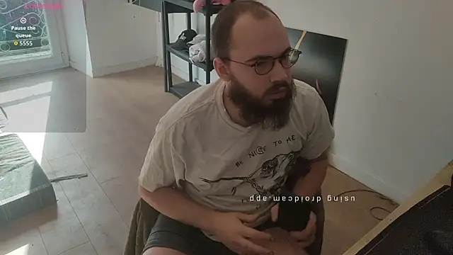 Snapshot of azagoul222 chatting on 03/14/26, 03:17 azagoul222 online show from 03/14/26, 03:17