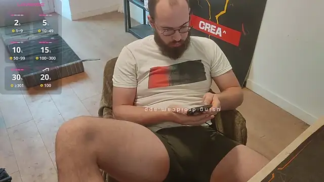 Snapshot of azagoul222 chatting on 03/24/26, 05:51 azagoul222 online show from 03/24/26, 05:51