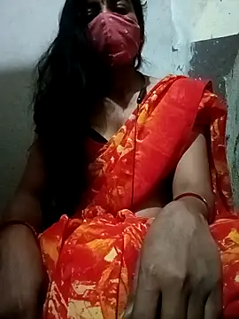 Snapshot of Gautami-telugu chatting on 02/08/25, 12:17 Gautami-telugu online show from 02/08/25, 12:17