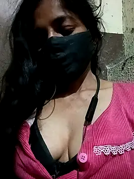Snapshot of Gautami-telugu chatting on 02/20/25, 11:10 Gautami-telugu online show from 02/20/25, 11:10