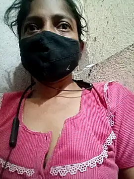Snapshot of Gautami-telugu chatting on 03/06/25, 11:53 Gautami-telugu online show from 03/06/25, 11:53