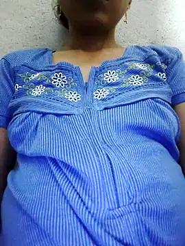 Snapshot of Gautami-telugu chatting on 09/26/25, 02:10 Gautami-telugu online show from 09/26/25, 02:10
