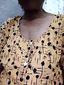 Snapshot of Gautami-telugu chatting on 09/27/25, 03:06 Gautami-telugu online show from 09/27/25, 03:06