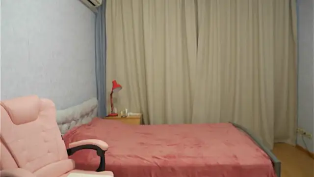 Snapshot of Sophiloren chatting on 09/17/25, 01:02 Sophiloren online show from 09/17/25, 01:02