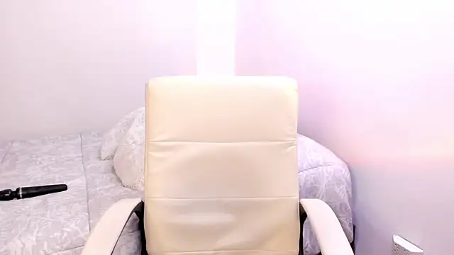 Snapshot of Ali_itcaduu chatting on 01/31/25, 04:36 Ali itcaduu online show from 01/31/25, 04:36