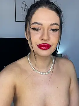 Snapshot of Nefera_De_Nile chatting on 02/27/25, 08:39 Nefera De Nile online show from 02/27/25, 08:39