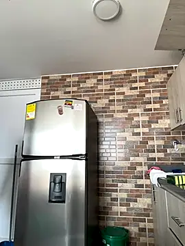 SofiaG  online show from 10/27/25, 08:13