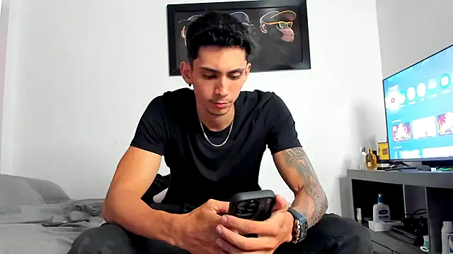 OliverBennet online show from 10/04/25, 03:37