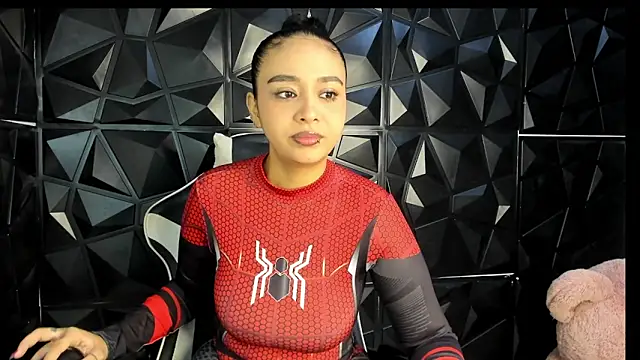 HelueHorny13 online show from 02/10/26, 04:11