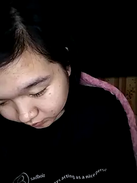 Snapshot of Thomgdee chatting on 02/16/25, 11:16 Thomgdee online show from 02/16/25, 11:16