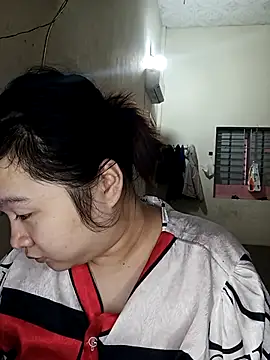 Thomgdee online show from 11/11/25, 06:02