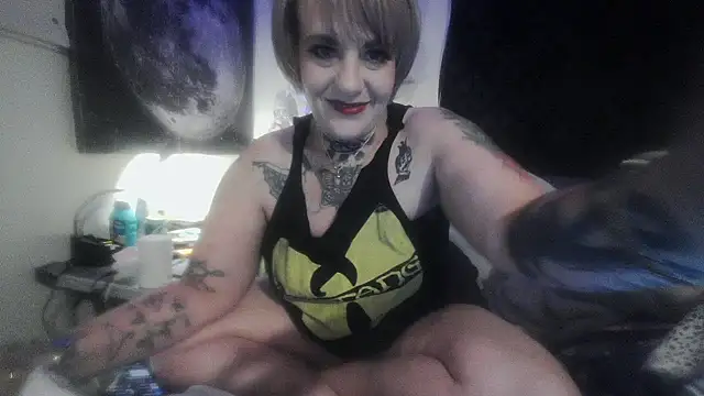 Hunniebunnie78 online show from 06/27/26, 01:43