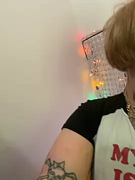 Hunniebunnie78 online show from 07/05/26, 04:07