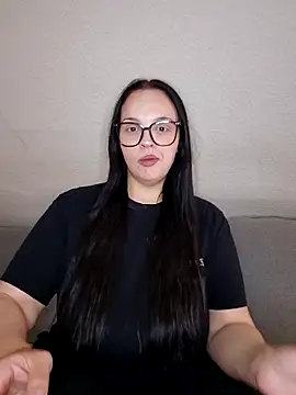 Jujuicy 97 online show from 05/30/26, 12:46
