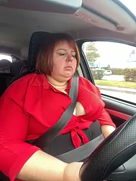 Snapshot of Tania-myr87_ZD chatting on 09/30/25, 05:12 Tania-myr87 ZD online show from 09/30/25, 05:12