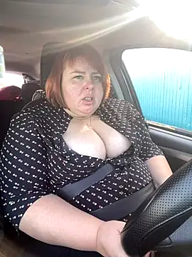 Snapshot of Tania-myr87_ZD chatting on 10/01/25, 03:34 Tania-myr87 ZD online show from 10/01/25, 03:34