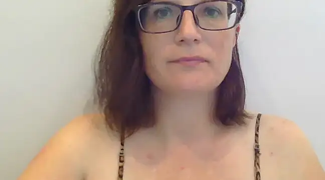 Snapshot of CrimsonMistress chatting on 01/14/25, 04:57 CrimsonMistress online show from 01/14/25, 04:57